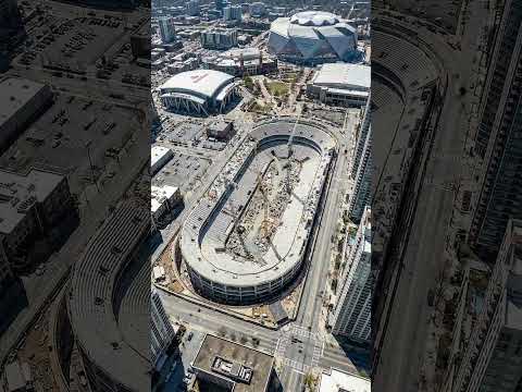 Atlanta United FC - Mercedes-Benz Stadium #AtlantaUnited #MercedesBenzStadium #TheFiveStripes #Footb